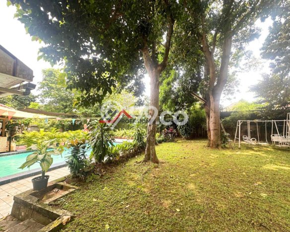 Jual Rumah Luas Megah Dengan View Eksklusif di Kemang, Jakarta Selatan Jual Rumah Luas Megah Dengan View Eksklusif di Kemang, Jakarta Selatan