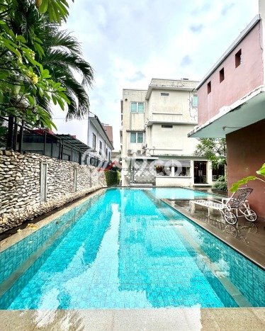 Hotel Kawasan , Luas 1400m2m², Mainroad, Lokasi Ramai Hotel Kawasan , Luas 1400m2m², Mainroad, Lokasi Ramai