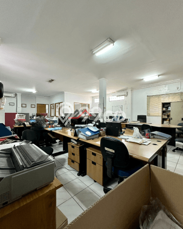 Unit Kantor Dijual di Jakarta Selatan LT 975m2 & LB 786m2 Unit Kantor Dijual di Jakarta Selatan LT 975m2 & LB 786m2