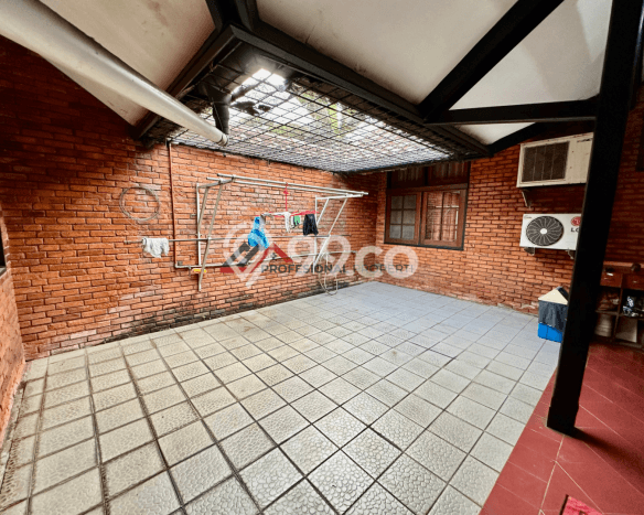 For Sale! Luxury House LT 900m2 Desain Modern di Pangkalan Jati For Sale! Luxury House LT 900m2 Desain Modern di Pangkalan Jati