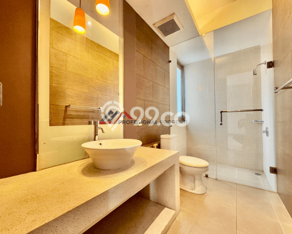 For Sale! Premium House LT 439m2 Desain Elegan di Kemang For Sale! Premium House LT 439m2 Desain Elegan di Kemang