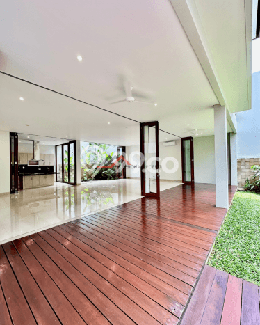 For Sale! Premium House LT 450m2 Desain Modern di Cipete For Sale! Premium House LT 450m2 Desain Modern di Cipete