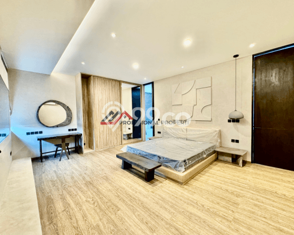Jual Rumah Mewah Elegan Dengan View Cantik di Ampera, Jakarta Selatan Jual Rumah Mewah Elegan Dengan View Cantik di Ampera, Jakarta Selatan