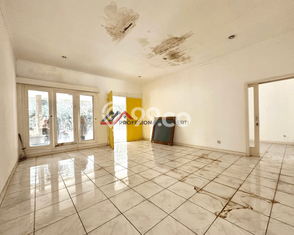 Rumah Elit Modern Tanpa Renovasi di Kemang Jakarta Selatan Rumah Elit Modern Tanpa Renovasi di Kemang Jakarta Selatan
