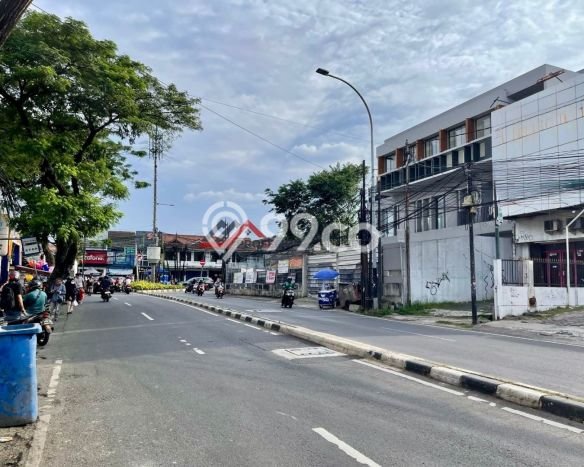 Kantor Dijual di Prime Area Jakarta Selatan Luas 600m2 Kantor Dijual di Prime Area Jakarta Selatan Luas 600m2
