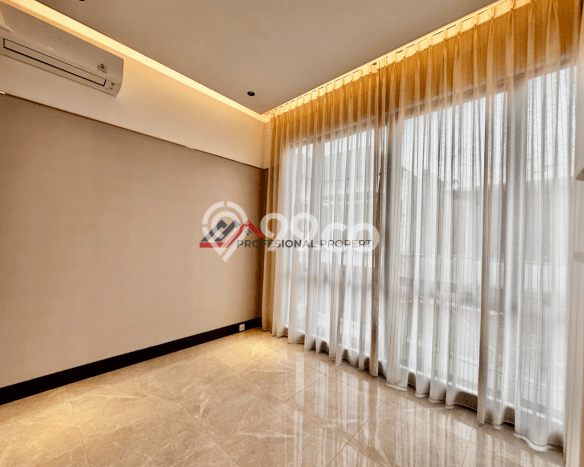 Rumah Elit Modern Tanpa Renovasi di Lebak Bulus Jakarta Selatan Rumah Elit Modern Tanpa Renovasi di Lebak Bulus Jakarta Selatan