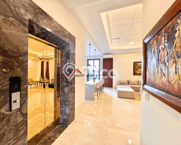 Ready to Use! Premium House LT 1066m2 Desain Modern di Kemang Ready to Use! Premium House LT 1066m2 Desain Modern di Kemang