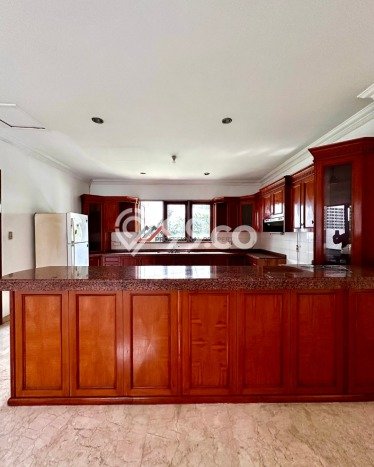 Dijual Rumah Luas Megah Dengan View Cantik di Kemang, Jakarta Selatan Dijual Rumah Luas Megah Dengan View Cantik di Kemang, Jakarta Selatan