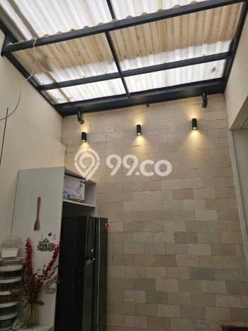 Rumah sewa siap pakai 3 KT di Suvarna Sutera, Tangerang Rumah sewa siap pakai 3 KT di Suvarna Sutera, Tangerang