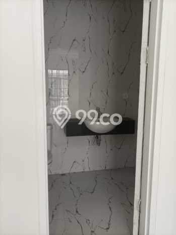 Rumah Minimalis 4 KT di Suvarna Sutera Tangerang Rumah Minimalis 4 KT di Suvarna Sutera Tangerang