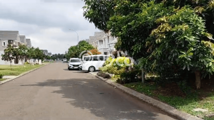Disewakan! Rumah 3 Kamar Tidur &
3 Kamar Mandi di Suvarna Sutera, Tangerang Disewakan! Rumah 3 Kamar Tidur &
3 Kamar Mandi di Suvarna Sutera, Tangerang