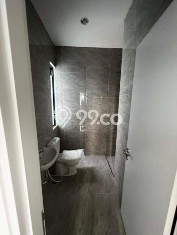 Disewakan Rumah Harga Terjangkau di Suvarna Sutera Tangerang Punya 4 Kamar Tidur Disewakan Rumah Harga Terjangkau di Suvarna Sutera Tangerang Punya 4 Kamar Tidur