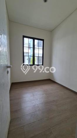 Disewakan Rumah Harga Terjangkau di Suvarna Sutera Tangerang Punya 4 Kamar Tidur Disewakan Rumah Harga Terjangkau di Suvarna Sutera Tangerang Punya 4 Kamar Tidur