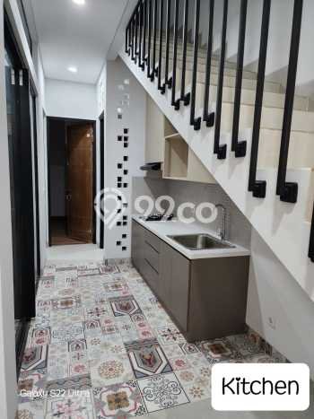 For Sale Hunian Rumah Terawat 3 Kamar di BSD Griya Loka, Tangerang For Sale Hunian Rumah Terawat 3 Kamar di BSD Griya Loka, Tangerang