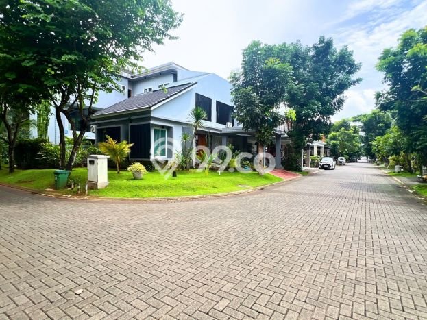 Dijual Rumah Luas Elegan Dengan View Cantik di BSD, Tangerang Dijual Rumah Luas Elegan Dengan View Cantik di BSD, Tangerang