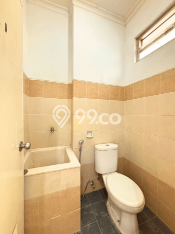 Ruko Dijual di Tangerang LT 85m2 & LB 200m2 Lokasi Terbaik! Ruko Dijual di Tangerang LT 85m2 & LB 200m2 Lokasi Terbaik!