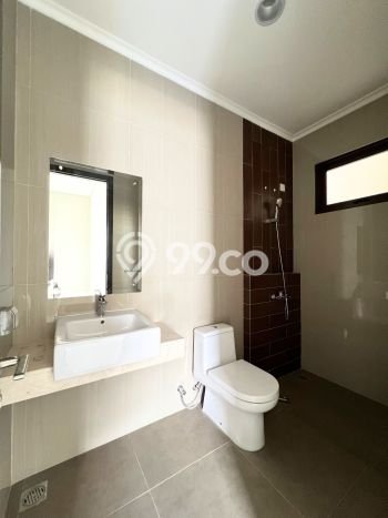 Hunian Elit LB 190m2 Siap Huni Desain Elegan di BSD Eminent, Tangerang Hunian Elit LB 190m2 Siap Huni Desain Elegan di BSD Eminent, Tangerang