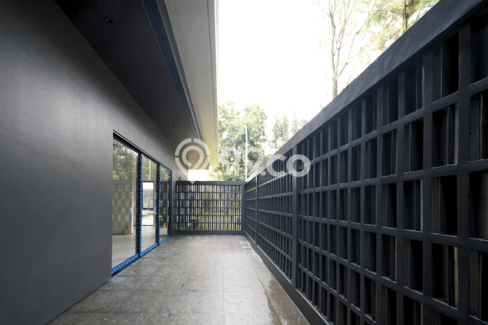 Hunian Mewah LB 320m2 Siap Pakai Desain Elegan di BSD Foresta, Tangerang Hunian Mewah LB 320m2 Siap Pakai Desain Elegan di BSD Foresta, Tangerang