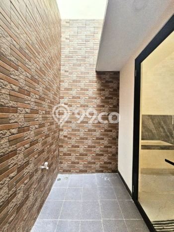 Rumah Modern 3 KT LT 72m2 di BSD Nusaloka Rumah Modern 3 KT LT 72m2 di BSD Nusaloka