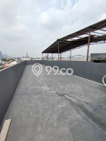 LOKASI STRATEGIS! Ruko di Jelambar, Luas 200m², Pusat Komersial, Mainroad LOKASI STRATEGIS! Ruko di Jelambar, Luas 200m², Pusat Komersial, Mainroad