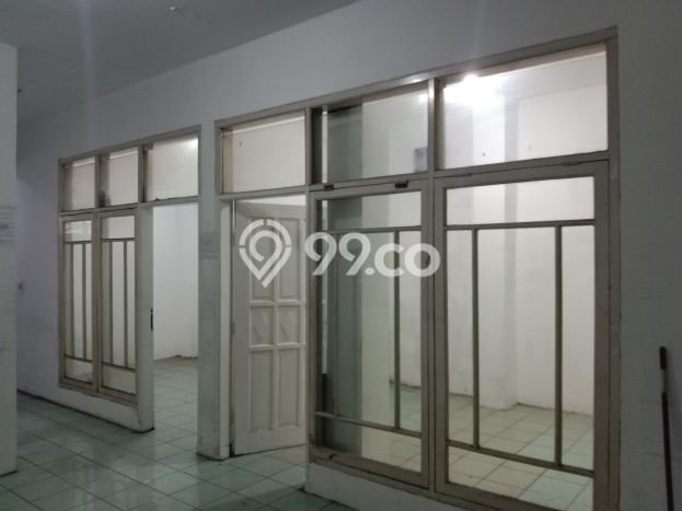Ruko Dijual di Prime Area Bandung Luas 142m2 Ruko Dijual di Prime Area Bandung Luas 142m2