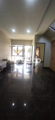 Ready to Use! Premium House LT 204m2 Desain Elegan di Bandung Kota Ready to Use! Premium House LT 204m2 Desain Elegan di Bandung Kota