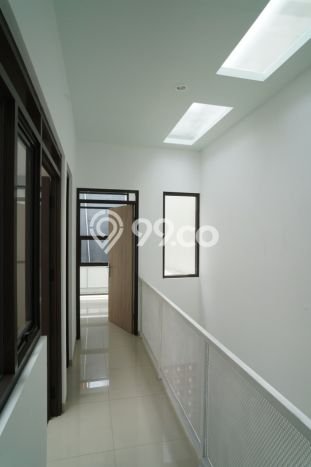 Jual Rumah Modern 4 KT di Bandung Selatan, Bandung Jual Rumah Modern 4 KT di Bandung Selatan, Bandung