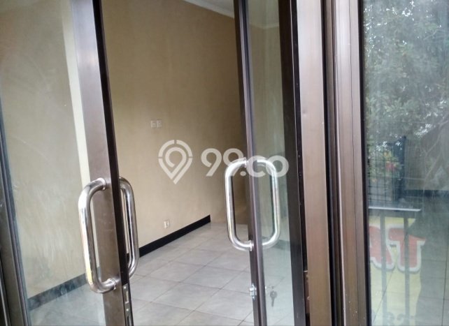 Ruko Dijual di Bandung LT 32m2 & LB 54m2 Lokasi Terbaik! Ruko Dijual di Bandung LT 32m2 & LB 54m2 Lokasi Terbaik!