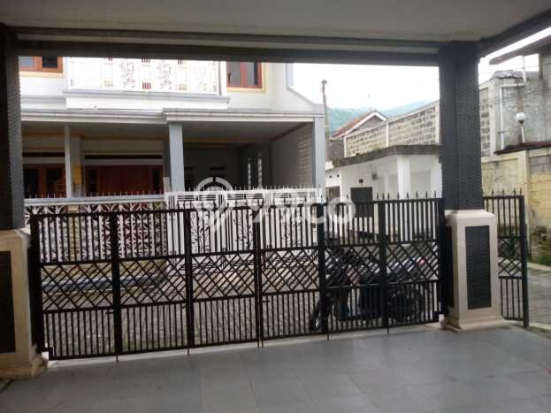 LIMITED OFFER! Rumah Premium di Baleendah, LT 90m² Bangunan 180m² LIMITED OFFER! Rumah Premium di Baleendah, LT 90m² Bangunan 180m²