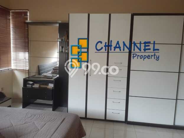 Rumah Eksklusif Siap Huni LT 205m2 di BSD, Tangerang Selatan Rumah Eksklusif Siap Huni LT 205m2 di BSD, Tangerang Selatan