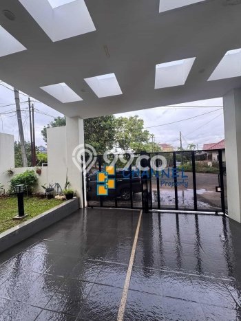 Ready to Use! Premium House LT 218m2 Desain Modern di Villa Melati Mas Ready to Use! Premium House LT 218m2 Desain Modern di Villa Melati Mas