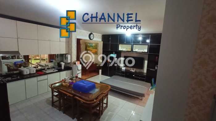 Rumah Mewah Dijual LT 144m2 di BSD, Tangerang Selatan Rumah Mewah Dijual LT 144m2 di BSD, Tangerang Selatan