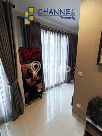 Jual Rumah Mewah Megah Dengan View Eksklusif di BSD Kencana Loka, Tangerang Jual Rumah Mewah Megah Dengan View Eksklusif di BSD Kencana Loka, Tangerang