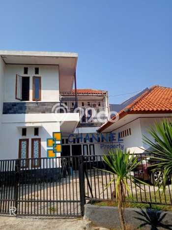 Rumah Strategis Minimalis Lb 192m2 di BSD, Tangerang Selatan Rumah Strategis Minimalis Lb 192m2 di BSD, Tangerang Selatan