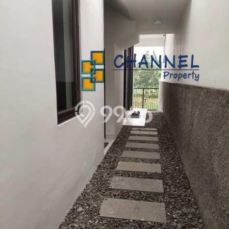 Rumah Modern Cantik 3 KT Siap Huni di Pagedangan Rumah Modern Cantik 3 KT Siap Huni di Pagedangan