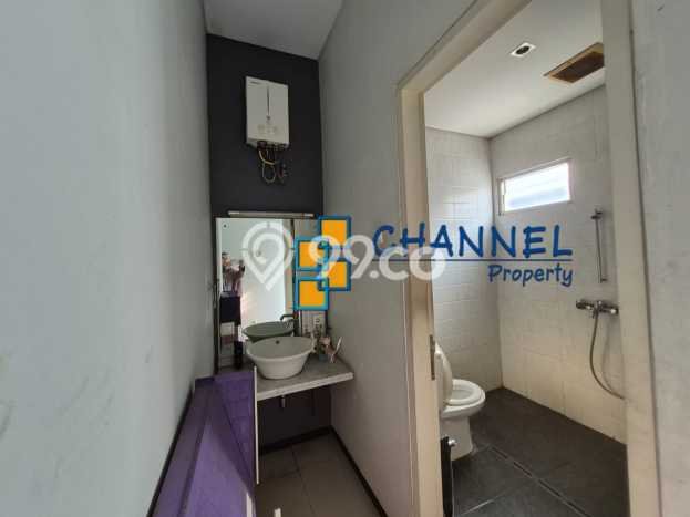 Rumah Elit Modern Tanpa Renovasi di BSD Kencana Loka Tangerang Rumah Elit Modern Tanpa Renovasi di BSD Kencana Loka Tangerang