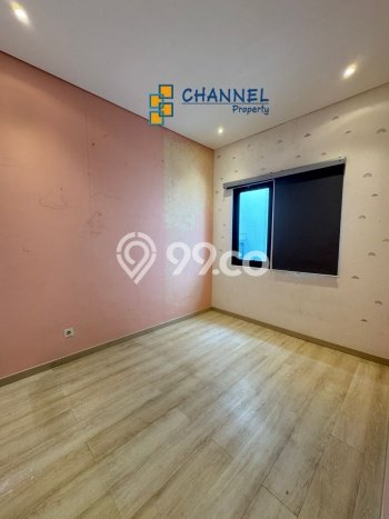 Jual Rumah Strategis Bagus Punya 3 KT di BSD Tangerang Selatan SHM Jual Rumah Strategis Bagus Punya 3 KT di BSD Tangerang Selatan SHM