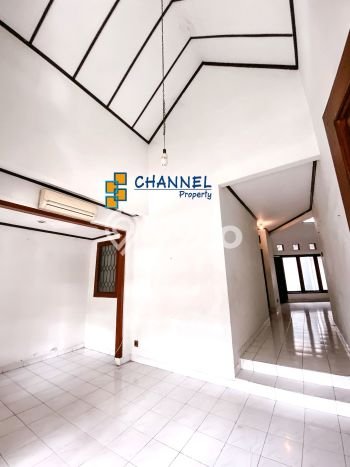 Hunian Mewah LB 115m2 Siap Pakai Desain Elegan di BSD Anggrek Loka, Tangerang Hunian Mewah LB 115m2 Siap Pakai Desain Elegan di BSD Anggrek Loka, Tangerang