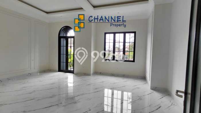 Ready to Use! Luxury House LT 180m2 Desain Modern di BSD Nusaloka Ready to Use! Luxury House LT 180m2 Desain Modern di BSD Nusaloka
