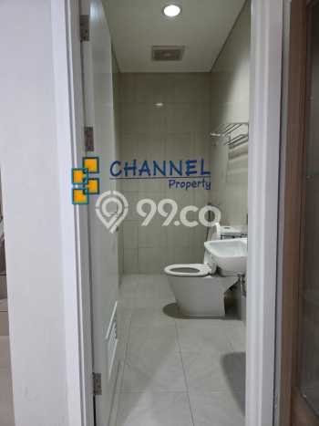 For Sale Rumah 4 Kamar Lokasi Ideal Bagus dan Strategis di BSD For Sale Rumah 4 Kamar Lokasi Ideal Bagus dan Strategis di BSD