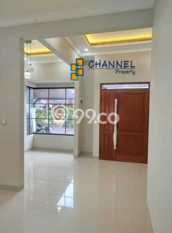 Siap Huni Rumah Mewah 3 Kamar di BSD Dekat ke Mana Saja Siap Huni Rumah Mewah 3 Kamar di BSD Dekat ke Mana Saja