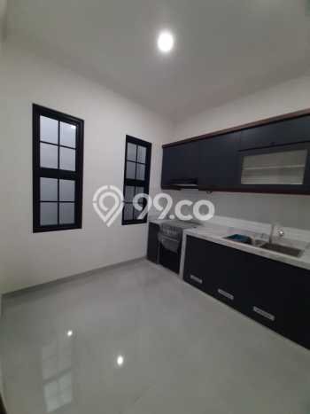 Rumah Luxury Modern Siap Huni di BSD Griya Loka Tangerang Rumah Luxury Modern Siap Huni di BSD Griya Loka Tangerang