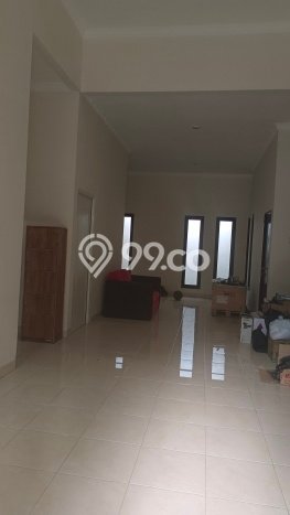 Rumah Modern Cantik 3 Kamar Siap Huni di BSD Rumah Modern Cantik 3 Kamar Siap Huni di BSD