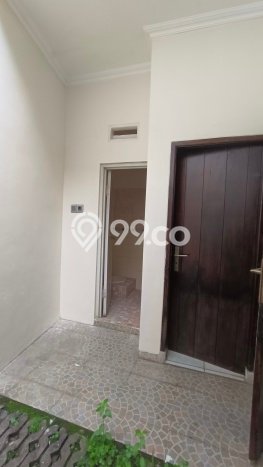 Jual Rumah Bagus Siap Huni LB 120m2 di BSD, Tangerang Selatan Jual Rumah Bagus Siap Huni LB 120m2 di BSD, Tangerang Selatan