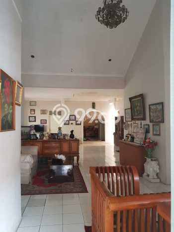 For Sale! Luxury House LT 270m2 Desain Modern di Duren Tiga For Sale! Luxury House LT 270m2 Desain Modern di Duren Tiga