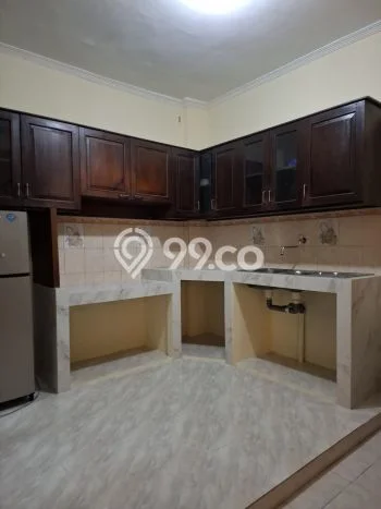 Lokasi terbaik! Rumah siap pakai disewakan di BSD LB 200m2 Lokasi terbaik! Rumah siap pakai disewakan di BSD LB 200m2