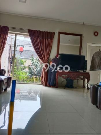Hunian Elit LB 250m2 Siap Pakai Desain Elegan di Bintaro, Tangerang Selatan Hunian Elit LB 250m2 Siap Pakai Desain Elegan di Bintaro, Tangerang Selatan
