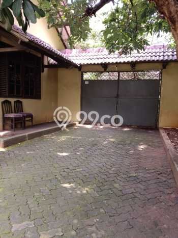 Rumah Elit Modern Tanpa Renovasi di Margonda Depok Rumah Elit Modern Tanpa Renovasi di Margonda Depok