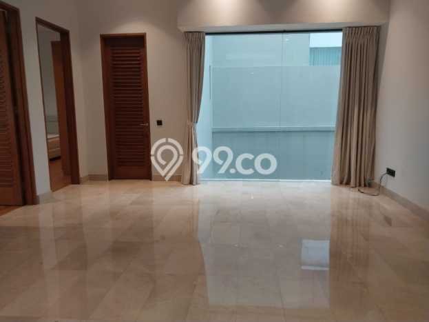 For Sale! Luxury House LT 468m2 Desain Modern di Kemang For Sale! Luxury House LT 468m2 Desain Modern di Kemang