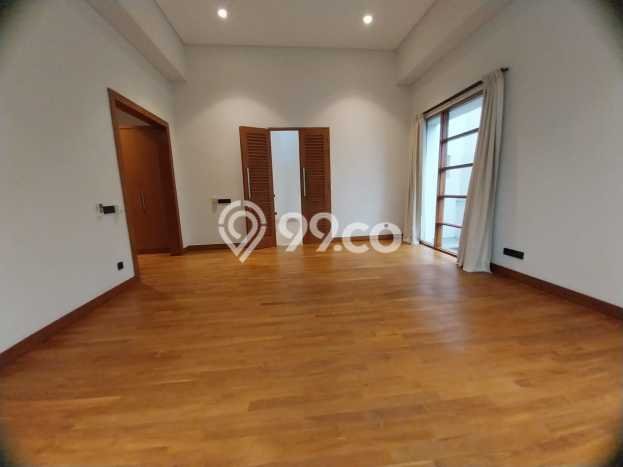 For Sale! Luxury House LT 468m2 Desain Modern di Kemang For Sale! Luxury House LT 468m2 Desain Modern di Kemang